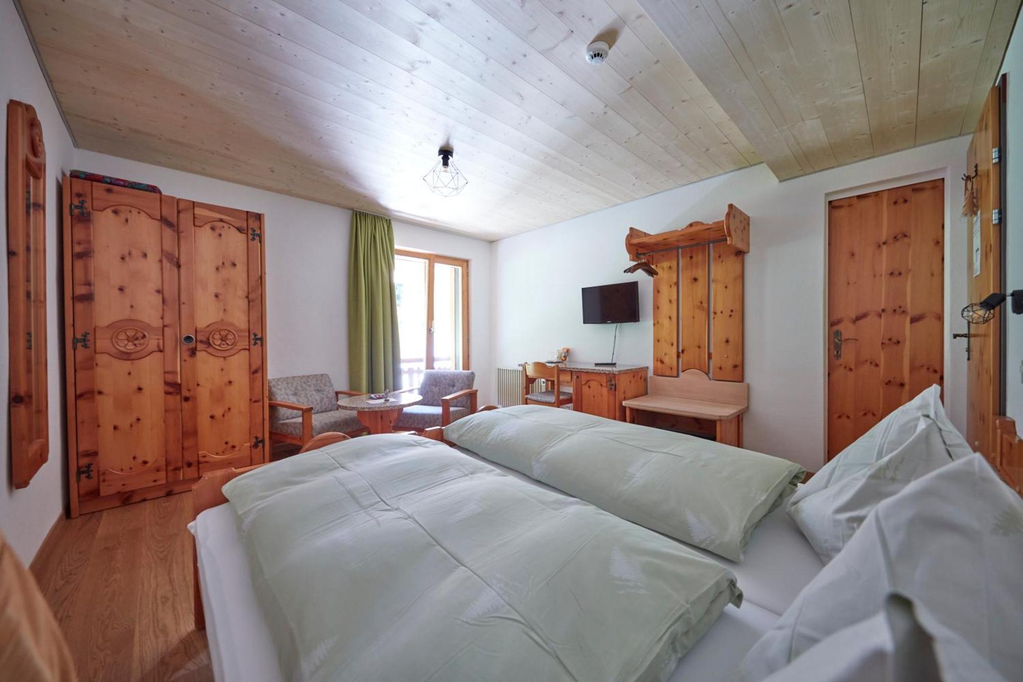 Hotel Waldhaus เบทท์เมอร์อัลพ์ ภายนอก รูปภาพ